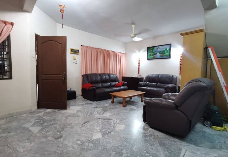 Kulai,Indahpura , Jalan Teratai - Double Storey Terrace House Endlot