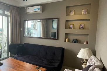 Kulai Bandar Putra- D’Putra SuitesS @ Service Apartment - Corner lot