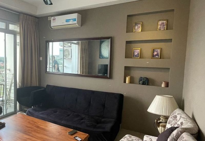 Kulai Bandar Putra- D’Putra SuitesS @ Service Apartment - Corner lot