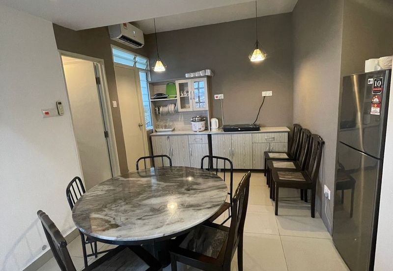 Kulai Bandar Putra- D’Putra SuitesS @ Service Apartment - Corner lot