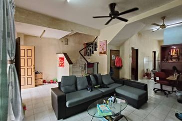 JB-  Austin Perdana- Double storey terrace house