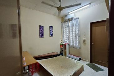 JB-  Austin Perdana- Double storey terrace house