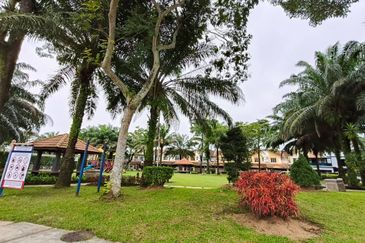 JB-  Austin Perdana- Double storey terrace house