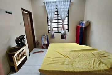 JB-  Austin Perdana- Double storey terrace house