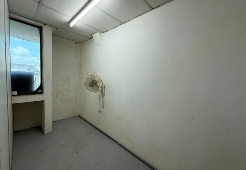 JB Ulu Tiram - Taman Perindustrian Cemerlang - Jalan Canggih - 1.5 Storey Terrace Factory