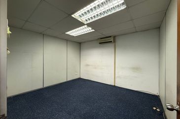 JB Ulu Tiram - Taman Perindustrian Cemerlang - Jalan Canggih - 1.5 Storey Terrace Factory