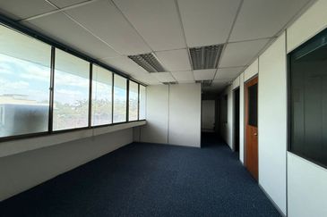 JB Ulu Tiram - Taman Perindustrian Cemerlang - Jalan Canggih - 1.5 Storey Terrace Factory