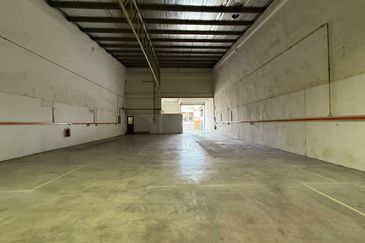 JB Ulu Tiram - Taman Perindustrian Cemerlang - Jalan Canggih - 1.5 Storey Terrace Factory