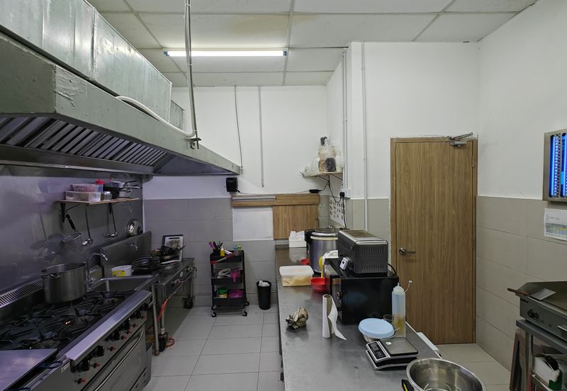 Bukit Indah - Jalan Indah 28 - Double Storey Shoplot 