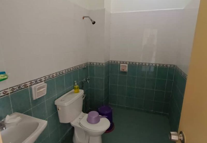 Bukit Indah - Jalan Indah 17/x - Double Storey Terrace House 