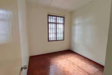 Bukit Indah - Jalan Indah 17/x - Double Storey Terrace House 