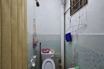 Kulai Bandar Indahpura -  Bandar Indapura - Jalan Siantan 9 - Double Storey Medium Cost