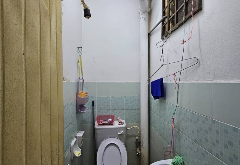 Kulai Bandar Indahpura -  Bandar Indapura - Jalan Siantan 9 - Double Storey Medium Cost