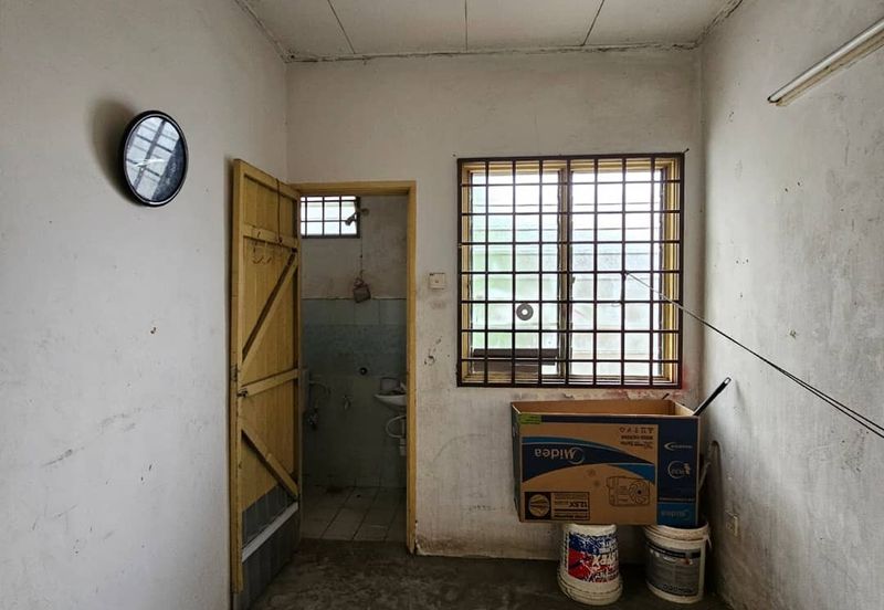 Kulai Bandar Indahpura -  Bandar Indapura - Jalan Siantan 9 - Double Storey Medium Cost