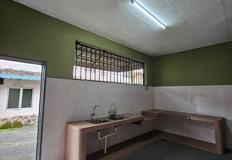 Kulai Saleng - Jalan Jambu 3x, Taman Muhibbah ✅ Double storey medium cost