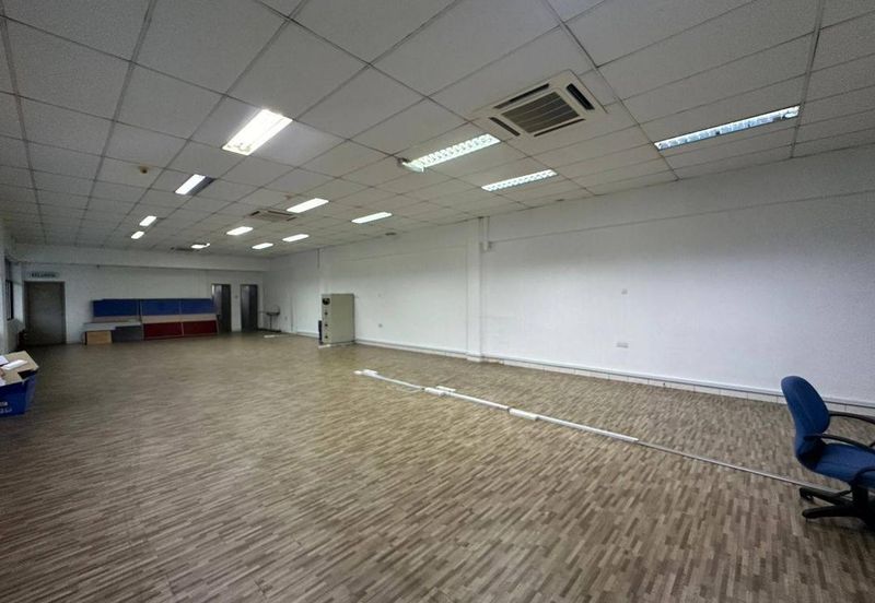 JB -Taman Johor @ Kempas -1.5 Storey Semi Detached Factory