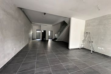 Kulai- Bandar Putra -Bukit Seni  ✅2.5 Storey terrace house ✅Unblock Unit ✅Brand New Unit 