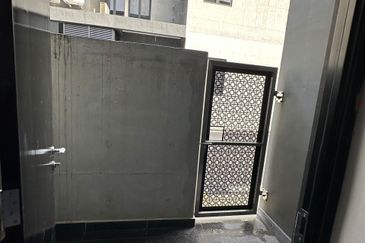 Kulai- Bandar Putra -Bukit Seni  ✅2.5 Storey terrace house ✅Unblock Unit ✅Brand New Unit 