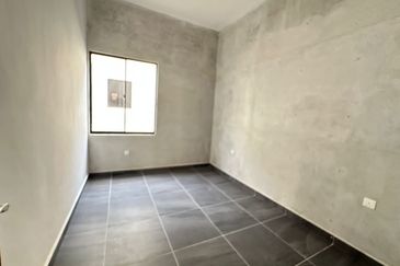 Kulai- Bandar Putra -Bukit Seni  ✅2.5 Storey terrace house ✅Unblock Unit ✅Brand New Unit 