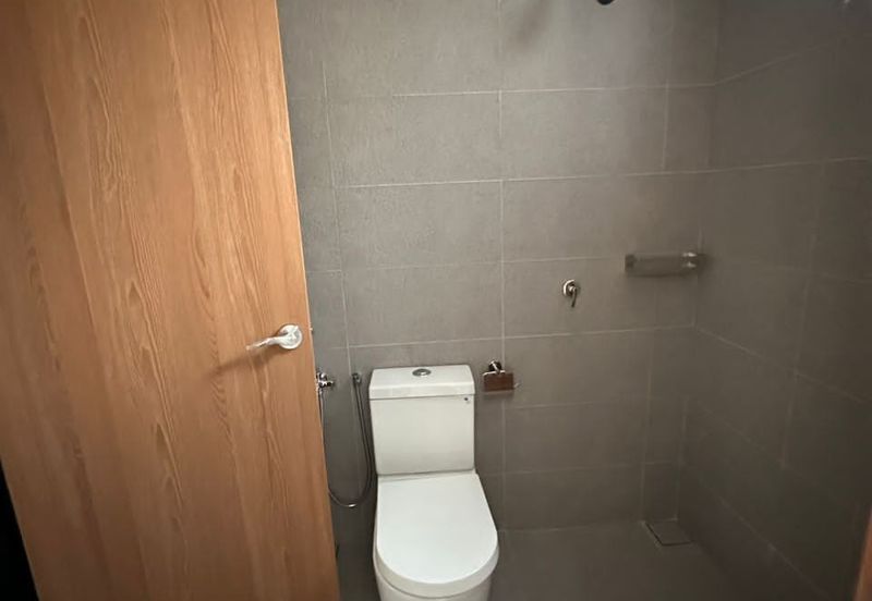 Kulai- Bandar Putra -Bukit Seni  ✅2.5 Storey terrace house ✅Unblock Unit ✅Brand New Unit 