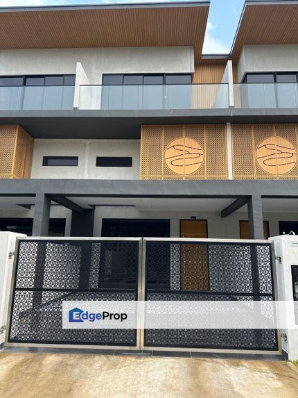 Kulai- Bandar Putra -Bukit Seni  ✅2.5 Storey terrace house ✅Unblock Unit ✅Brand New Unit , Johor, Kulai