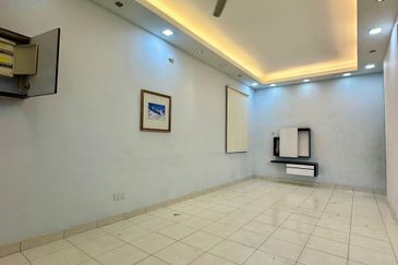 Kulai Bandar Putra - Jalan Tualang -Single Storey Terrace House End Lot