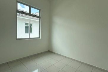  Kulai Bandar Putra - Jalan Bayan 7 - brand new Single Storey Terrace House 