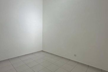  Kulai Bandar Putra - Jalan Bayan 7 - brand new Single Storey Terrace House 