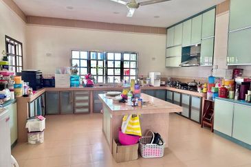 Kulai Bandar Putra - Jalan Persiaran Mewah - Gate A - Double Storey Detached House - 独立式洋房