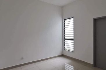 Kulai Indahpura Crystal 2 - Double Storey House