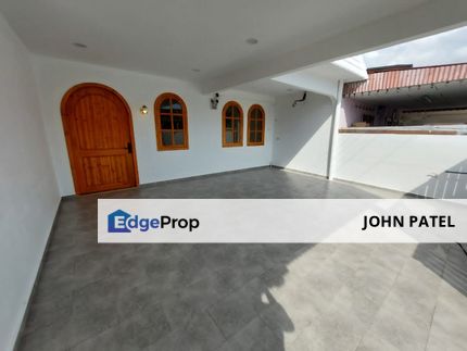 Single Storey Terrace Newly Refurbished Renovated with Kitchen Extended, Melaka, Melaka Tengah