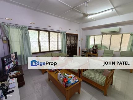 Single Storey Semi-D House Prime Location Renovated & Fully Extended Front & Kitchen  , Melaka, Melaka Tengah