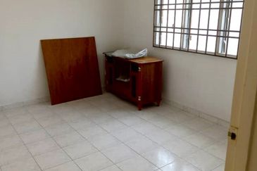 Flat Tasek 64, Bandar Baru Seri Alam