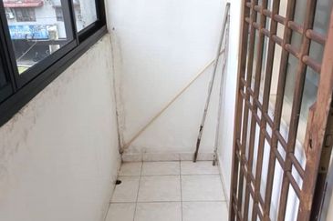 Flat Tasek 64, Bandar Baru Seri Alam
