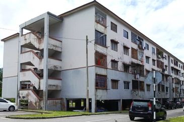 Flat Tasek 64, Bandar Baru Seri Alam