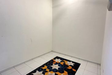 Taman Tanjung Puteri Resort