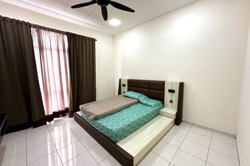 Taman Tanjung Puteri Resort