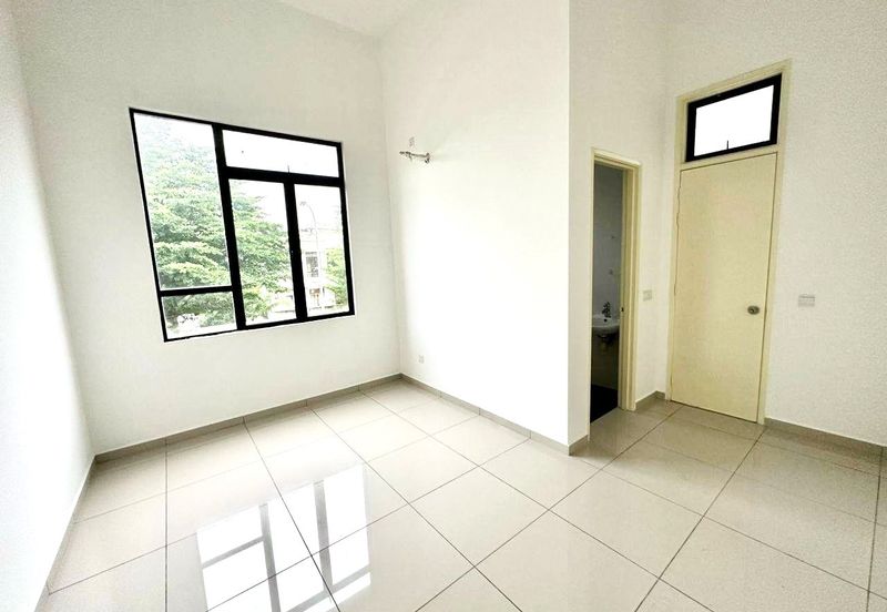 Garden Villa @ Bukit Indah 2