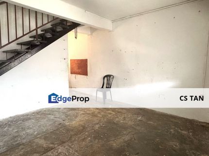 Desa Harmoni, Taman Molek Double Storey Low Cost House, 14x55ft, 2 Beds, Johor, Johor Bahru