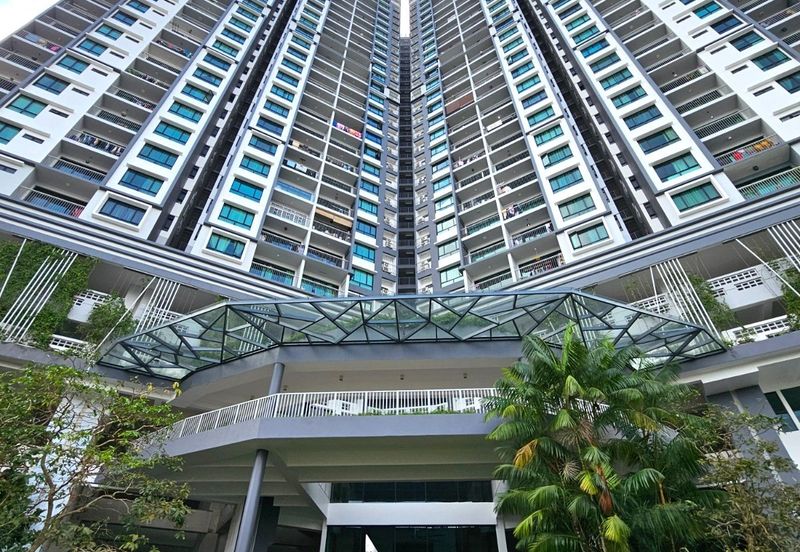 Sky Peak Residences