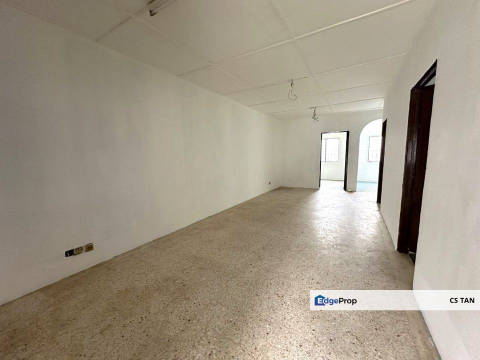 Pasir Gudang Single Storey Terrace House For Sale, 22x70ft, 3 beds, Johor, Pasir Gudang