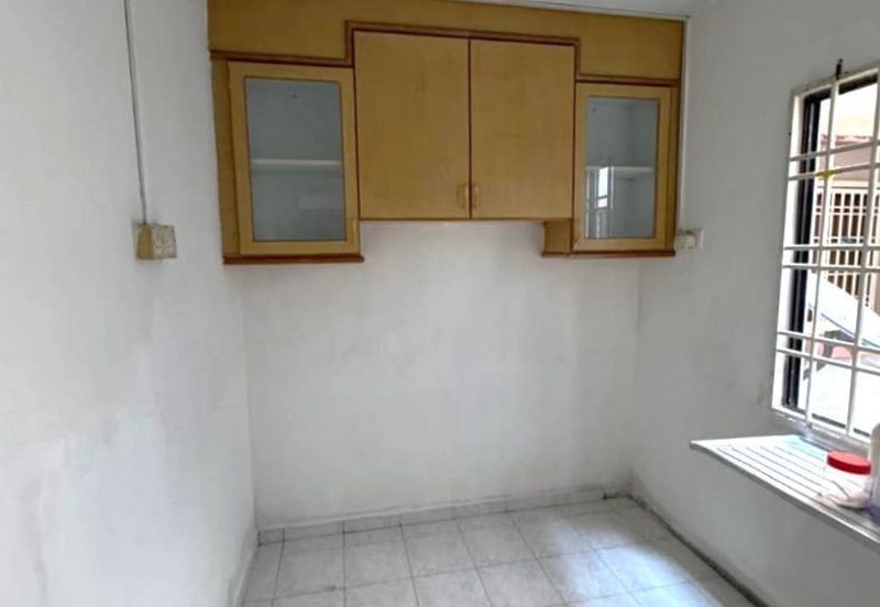 Flat Tasek 64, Bandar Baru Seri Alam