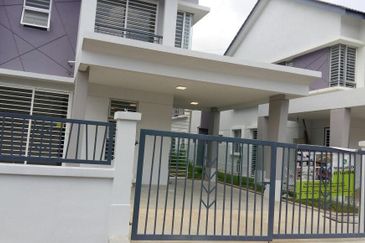 Puncak Alam cluster Semi D for Sale!