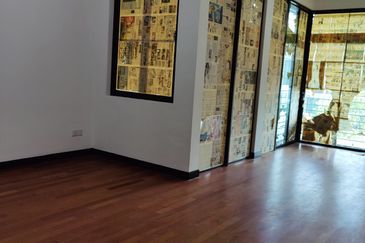 Duta Villa, Setia Alam