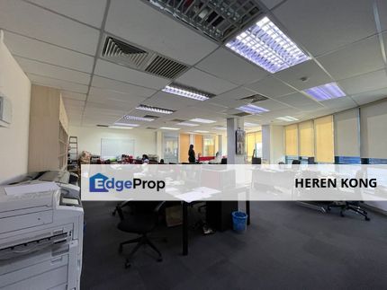 Huge size office unit with furnished for rent!, Kuala Lumpur, Bangsar