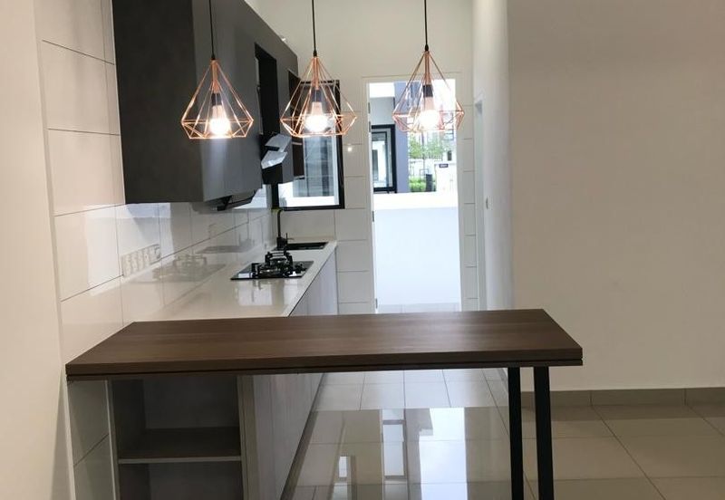 Lucent Residence @ twentyfive.7