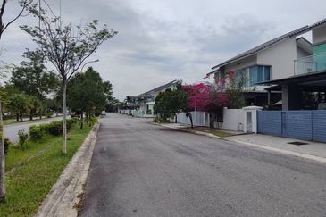 Villa Heights @ Equine Park