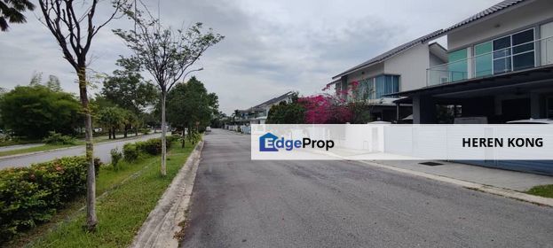 Villa Heights Equine Park for SALE!, Selangor, Seri Kembangan