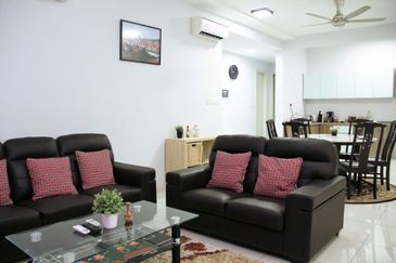 LaCosta, Sunway South Quay