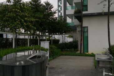 LaCosta, Sunway South Quay